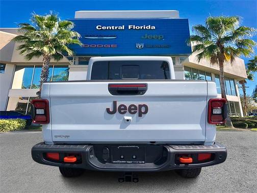 2025 Jeep Gladiator Mojave X