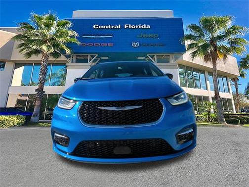 2026 Chrysler Pacifica L