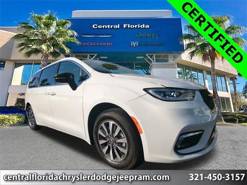 2025 Chrysler Pacifica Hybrid Select