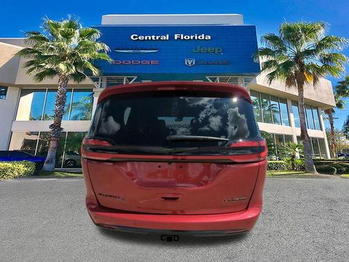 2026 Chrysler Pacifica Limited
