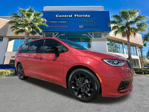 2026 Chrysler Pacifica Limited