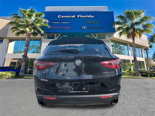 2019 Alfa Romeo Stelvio Ti Sport