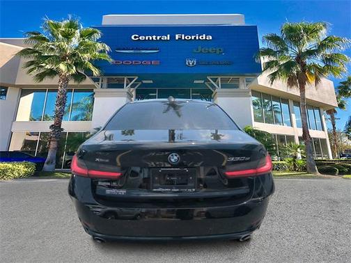 2024 BMW 330e Base
