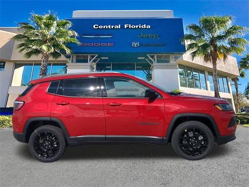 2025 Jeep Compass Latitude