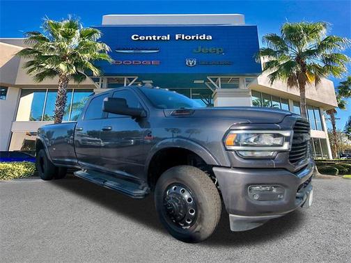 2020 RAM 3500 Laramie Crew Cab 4x4 8' Box