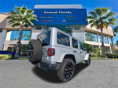 2024 Jeep Wrangler 4xe Sahara