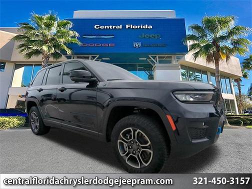 2023 Jeep Grand Cherokee 4xe Trailhawk