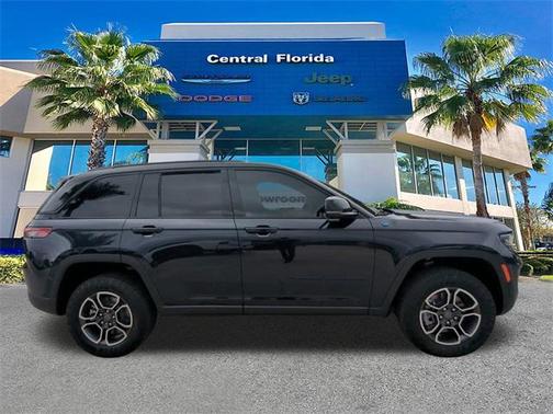 2023 Jeep Grand Cherokee 4xe Trailhawk