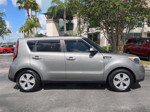 2016 Kia Soul Base