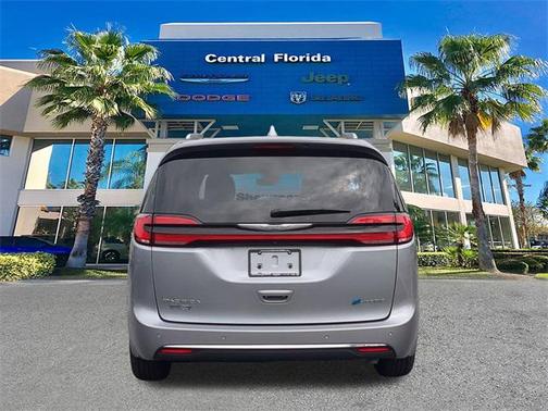 2021 Chrysler Pacifica Hybrid Touring L