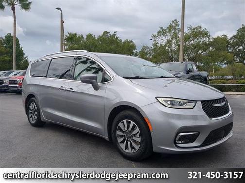 2021 Chrysler Pacifica Hybrid Touring L