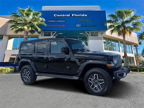 2025 Jeep Wrangler 4-Door Sahara 4x4