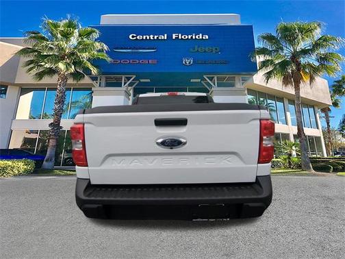 2023 Ford Maverick XL