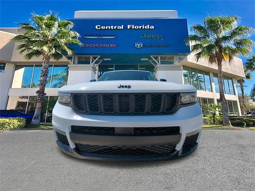 2025 Jeep Grand Cherokee L Altitude