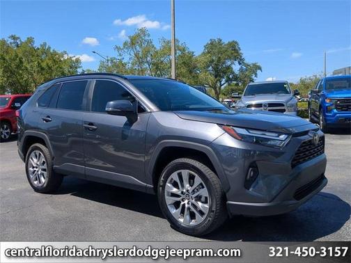2023 Toyota RAV4 XLE Premium