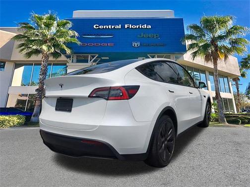 2021 Tesla Model Y Long Range Dual Motor All-Wheel Drive