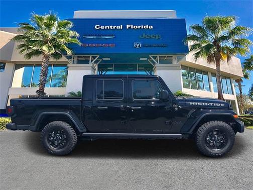 2025 Jeep Gladiator High Tide