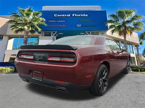 2022 Dodge Challenger SXT