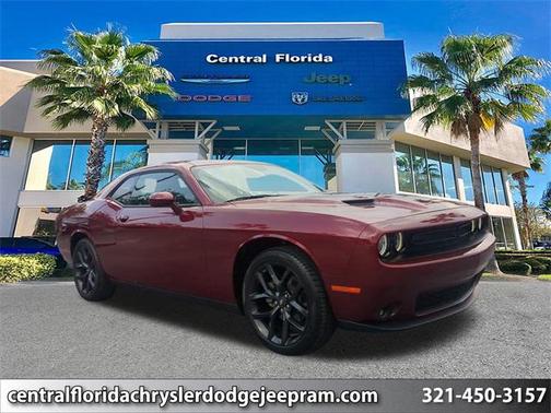 2022 Dodge Challenger SXT
