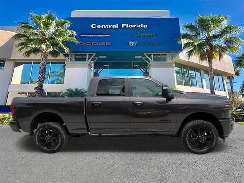 2025 RAM 2500 Laramie Crew Cab 4x4 6'4' Box