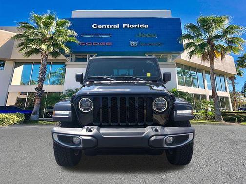 Black Clearcoat 2022 Jeep Gladiator Sport S