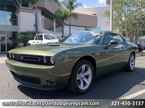 2020 Dodge Challenger SXT