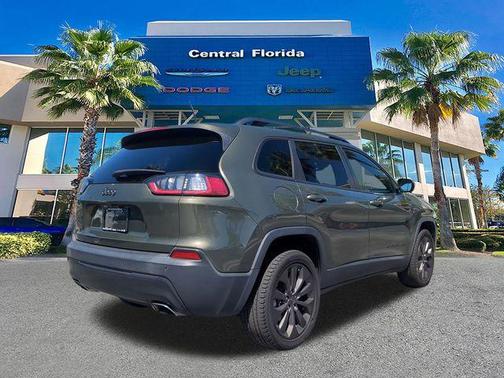 Olive Green Pearlcoat 2021 Jeep Cherokee Latitude Lux
