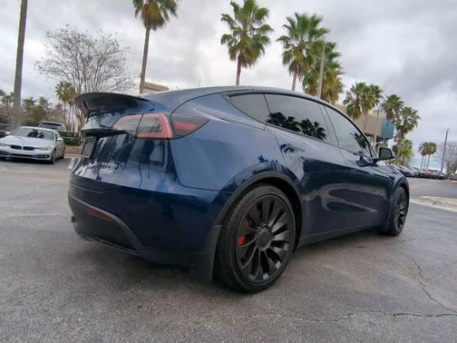 2022 Tesla Model Y Performance Dual Motor All-Wheel Drive