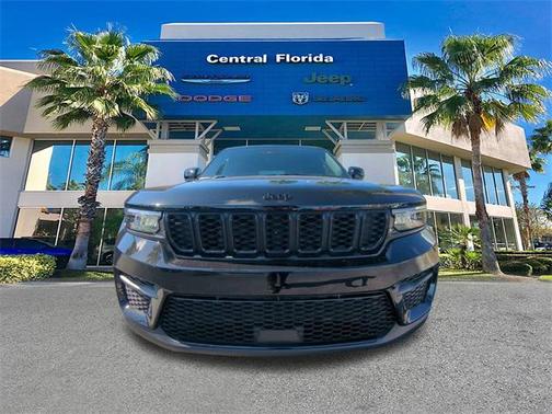 2025 Jeep Grand Cherokee Altitude