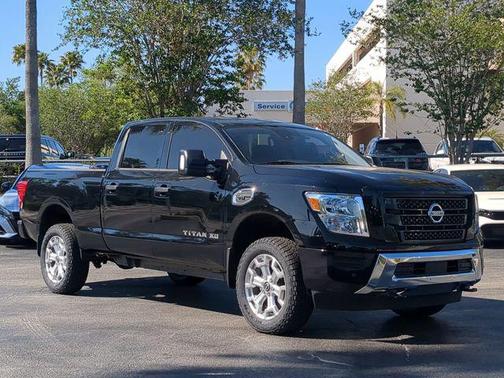 Super Black 2024 Nissan Titan XD SV