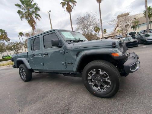 2026 Jeep Gladiator Sahara 4x4