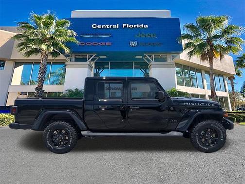 2025 Jeep Gladiator High Tide