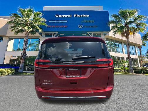 Velvet Red Pearlcoat 2023 Chrysler Pacifica Touring L