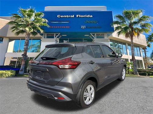 2024 Nissan Kicks S