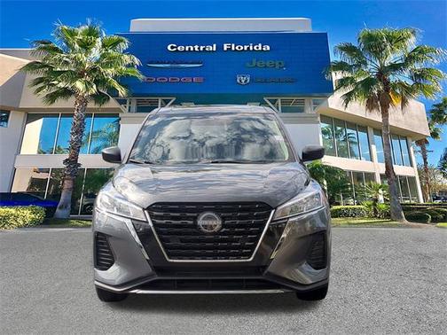 2024 Nissan Kicks S