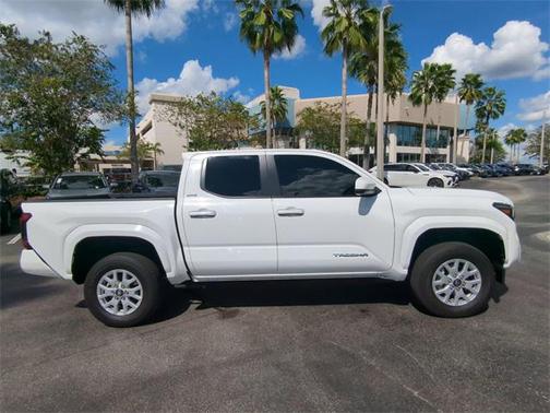 2024 Toyota Tacoma SR5