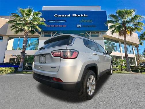2026 Jeep Compass Latitude