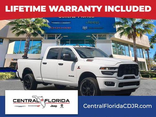 Bright White Clearcoat 2026 RAM 2500 Big Horn Crew Cab 4x4 6'4' Box