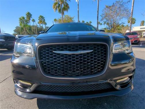 2018 Chrysler 300 S