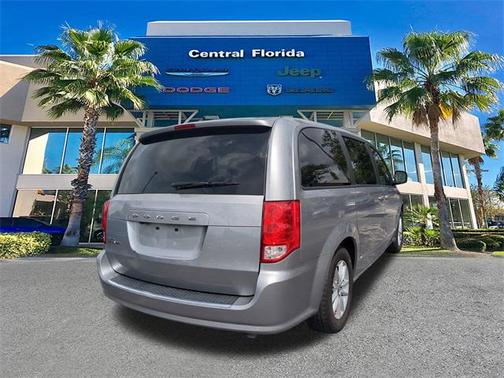 2020 Dodge Grand Caravan SE