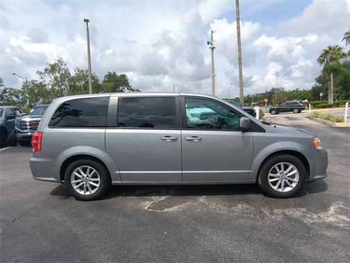 2020 Dodge Grand Caravan SE