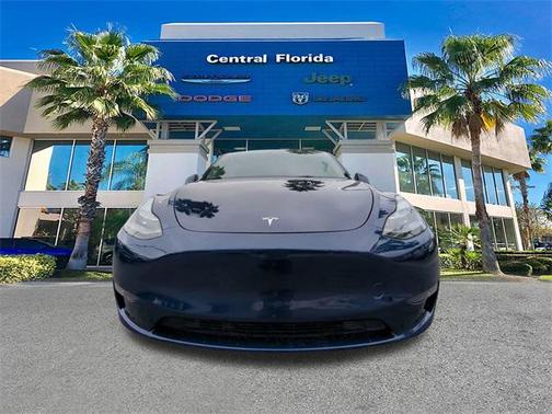 2023 Tesla Model Y Long Range Dual Motor All-Wheel Drive