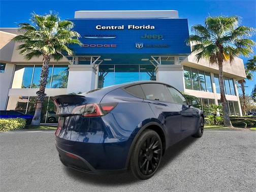 2023 Tesla Model Y Long Range Dual Motor All-Wheel Drive