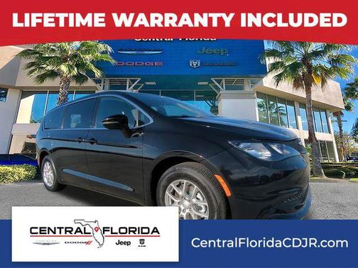 2026 Chrysler Voyager LX