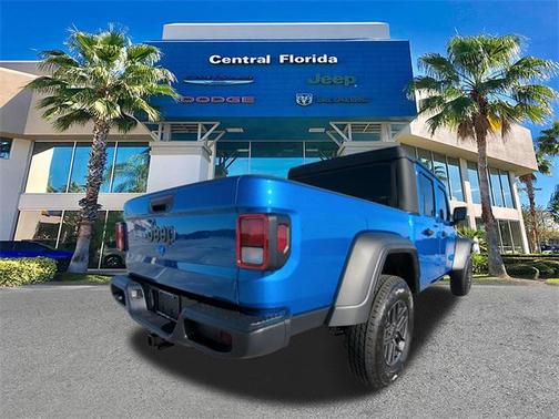 2026 Jeep Gladiator Sport S