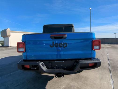 2026 Jeep Gladiator Sport S