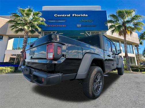 2025 Jeep Gladiator Sport S