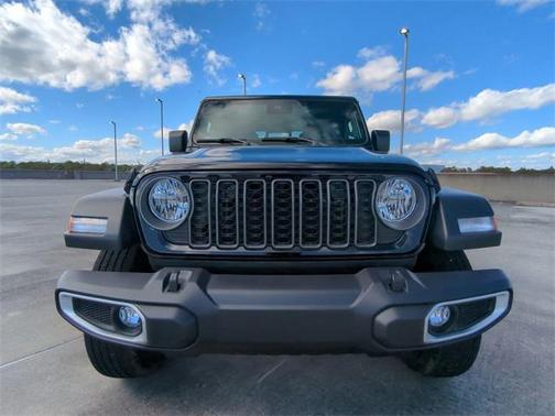 2025 Jeep Gladiator Sport S
