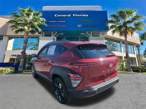 2024 Hyundai KONA SEL