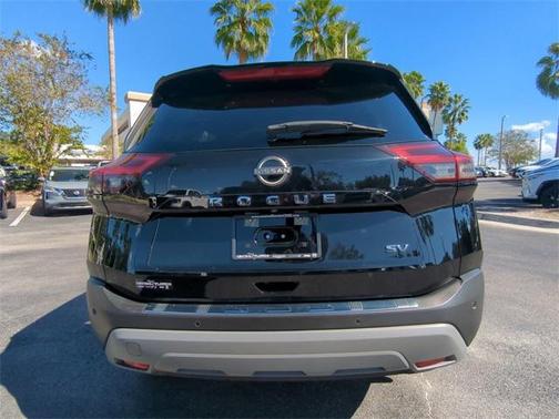2022 Nissan Rogue SV